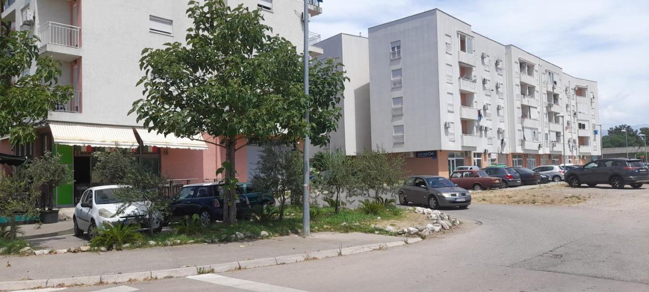 פודגוריצה Apartment Luka מראה חיצוני תמונה